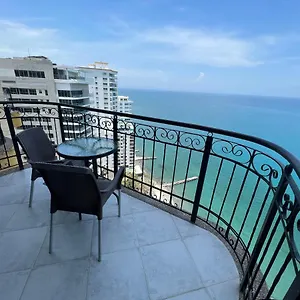 Edf. Penon Del Rodadero , Santa Marta (Magdalena) Colombia